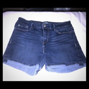 Signature by Levi Strauss Modern Jean Shorts